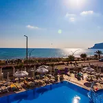 White Gold Hotel & Spa