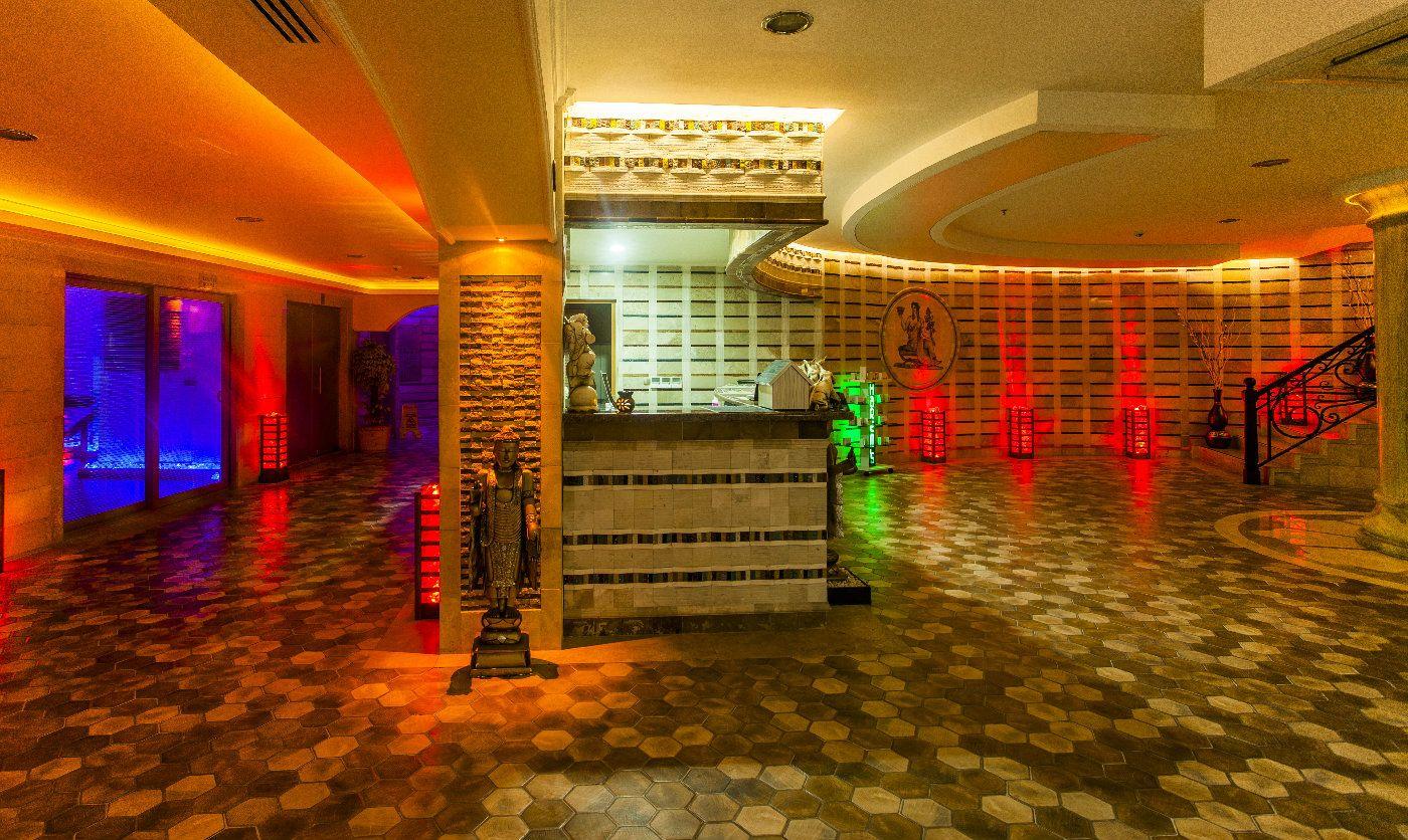 Hotel White Gold &